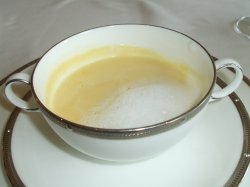 玉蜀黍のクリームスープ　カプチーノ風